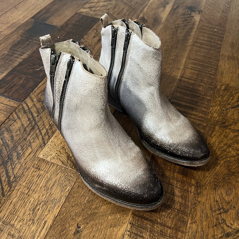 Corral circle G booties